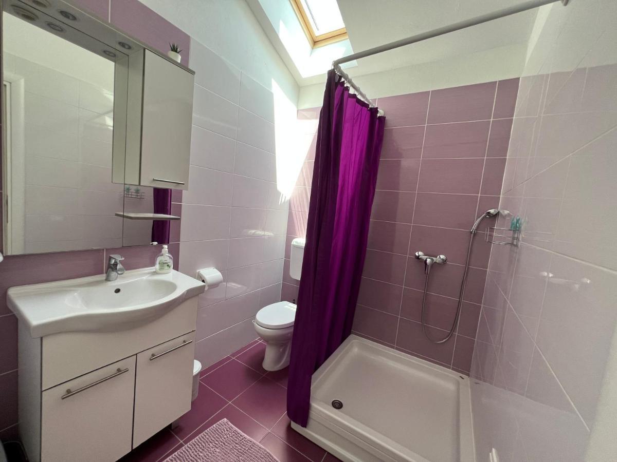Apartmani Roje Sveti Filip I Jakov Kültér fotó