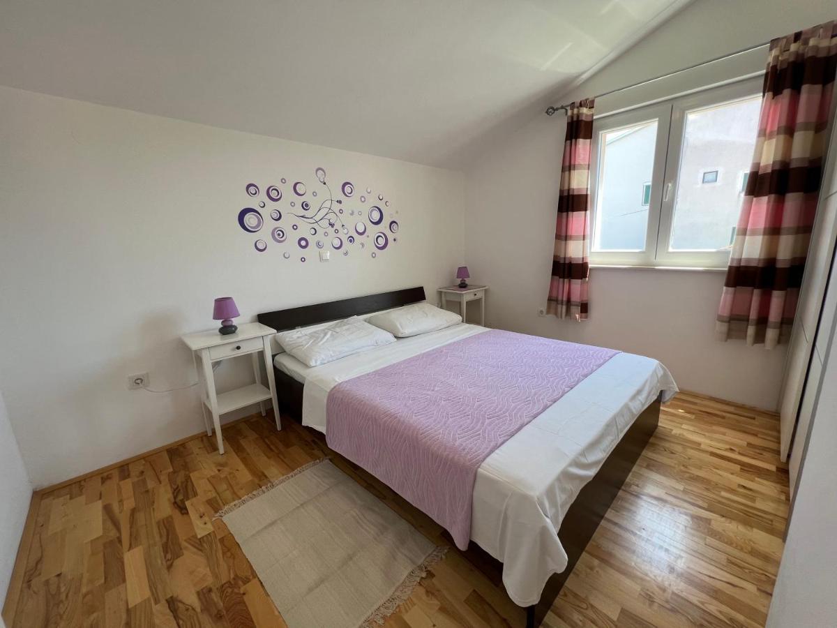 Apartmani Roje Sveti Filip I Jakov Kültér fotó