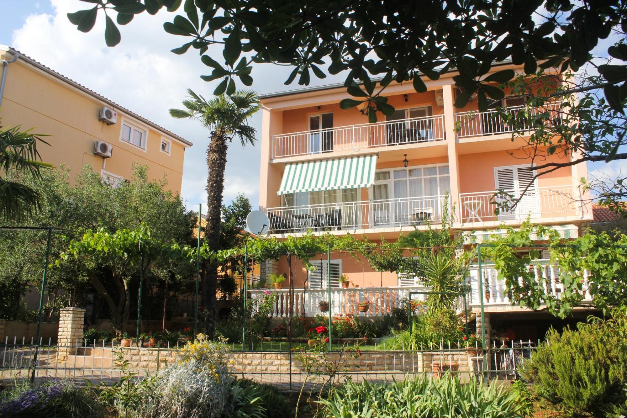 Apartmani Roje Sveti Filip I Jakov Kültér fotó